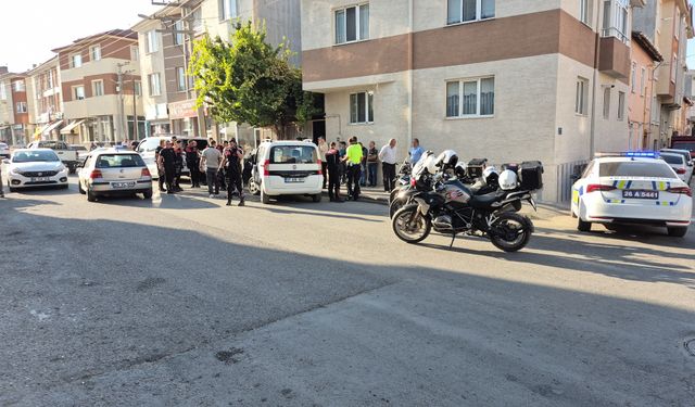 Eskişehir’de motosikletli polis kazada yaralandı