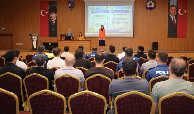 Afyon’da “Güvenli Eğitim” dönemi: Okullar haftalık takip edilecek