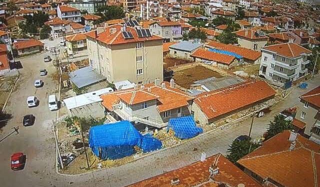 Afyon’da 4 bin kişinin yaşadığı mahalleden çağrı: “Mahalle olduk, düzgün yollar, imar ve doğalgaz istiyoruz”