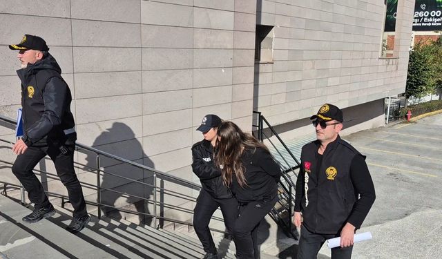 Eskişehir'de evine misafir gelen şahıs bıçaklanarak öldü! Ev sahibi kadın tutuklandı