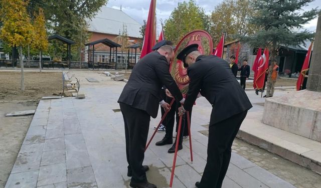 Cumhuriyet'in 103. yılı Şuhut'ta törenle kutlandı