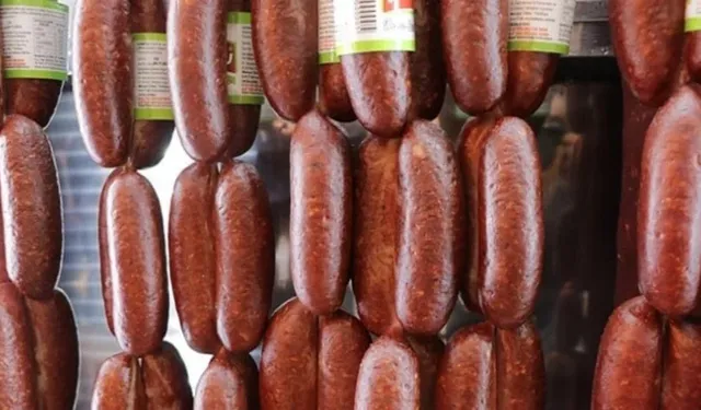Dana sucukta domuz eti çıktı! Bakanlık markayı açıkladı