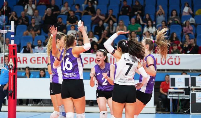 Sultanlar Ligi'nde Afyon Belediye Yüntaş evinde ilk maçını oynadı: Türk Hava Yolları'na 3-1'lik skorla mağlup oldu