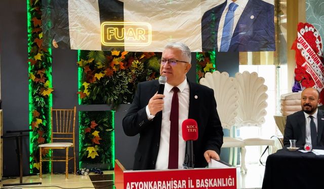 Afyon'da YENİ Parti kongresinde karşılıklı restleşme! Demirkırkan'dan Görgöz'e: “Biz çalışırken siz yoktunuz”