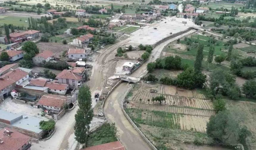 DSİ Genel Müdürü’nden Ayazini Köyü’ndeki sel afeti hakkında açıklama