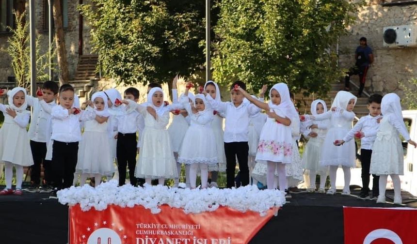 Emirdağ’da 4-6 yaş arasındaki çocuklar için Kur’an kursu açıldı