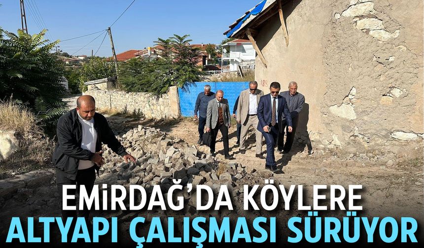 Afyon Emirdağ'da köylere altyapı çalışması sürüyor