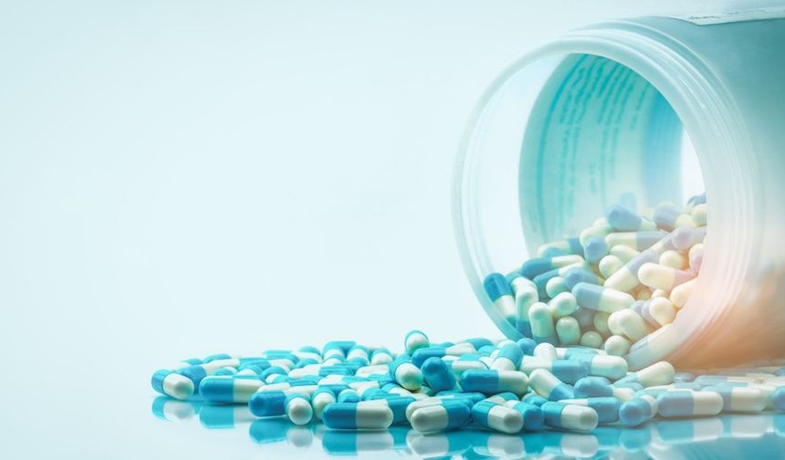 Antibiyotik kullanımı flaş uyarı: Bunu yapanı öldürüyor...