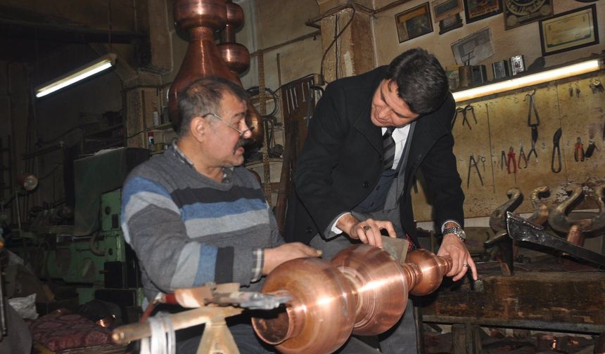 Sandıklı'da bu meslek yıllardır devam ettiriliyor