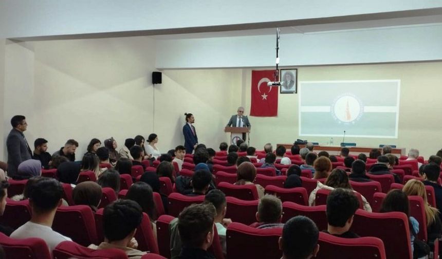 Simav MYO’da “Ekonomik Genel Durum” başlıklı seminer