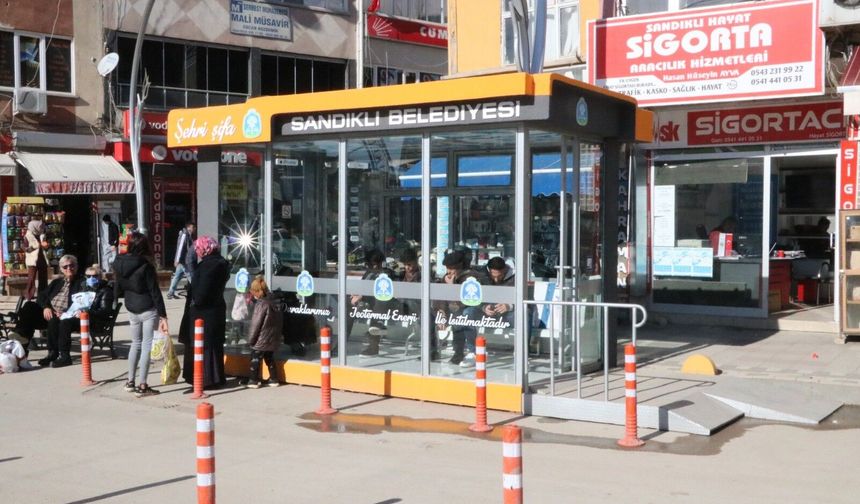Afyon Sandıklı'da duraklar jeotermal ile ısınıyor