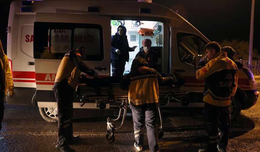 Sivas’ta feci olay: Otomobil Kızılırmak’a uçtu, 3 kişi…