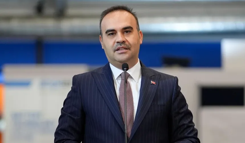 Bakan Kacır: "Nisanda sanayi üretimi yıllık yüzde 6,0 arttı"