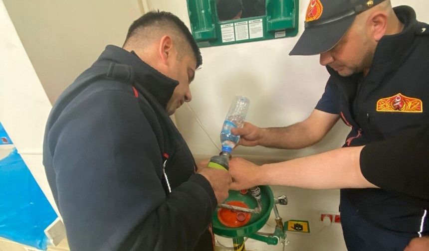 Afyon’da itfaiyeden ilginç kurtarma: Yüzük operasyonu yarım saat sürdü