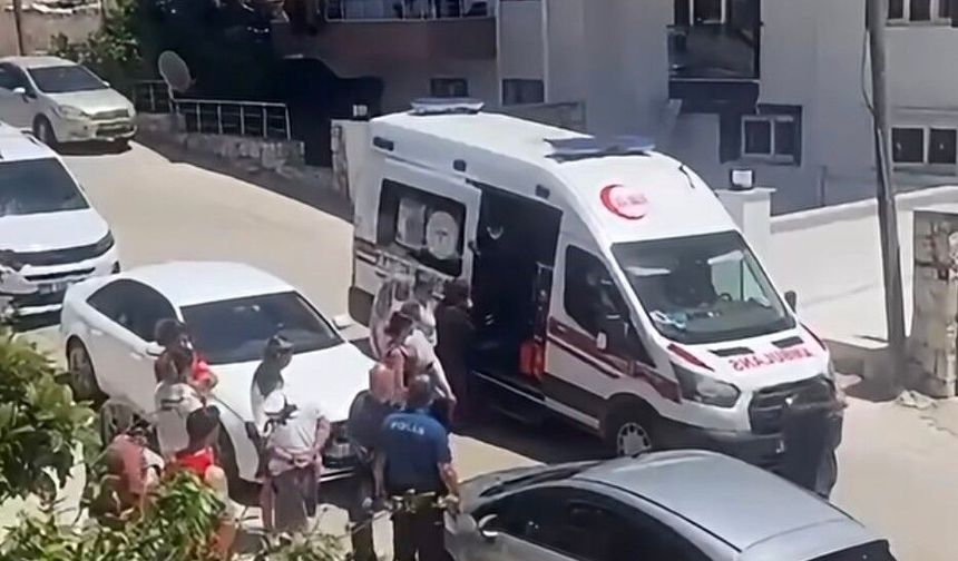 Damat dehşet saçtı:  Eşi, baldızı ve kayınvalidesini önce dövdü, sonra bıçakla...