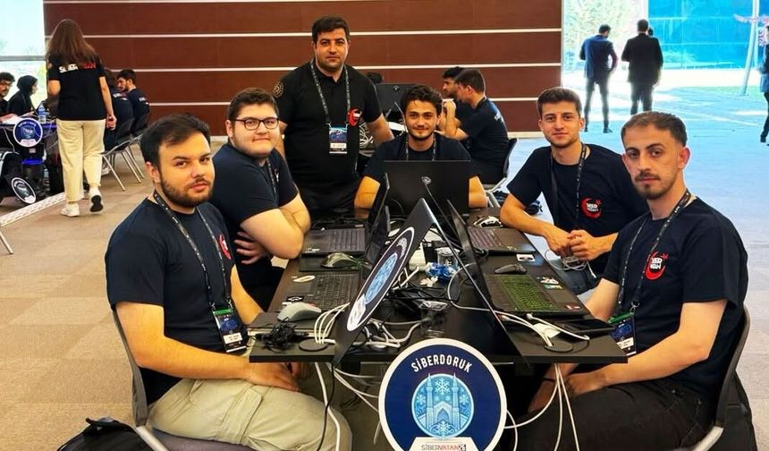 Bayburt Üniversitesi öğrencileri siber güvenlikte Türkiye finallerinde: KUDAKA bölgesini temsil ettiler
