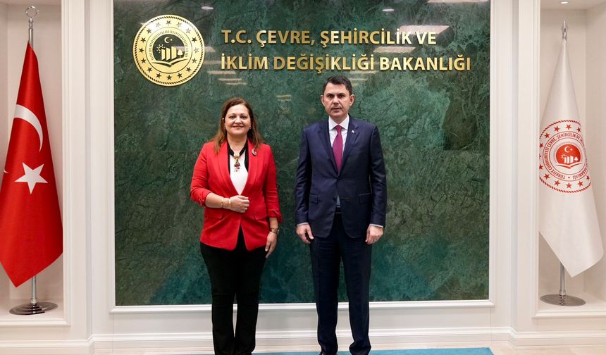 Burcu Köksal, Bakan Murat Kurum ile görüştü: “Kentsel Dönüşüm taleplerimizi ilettik”
