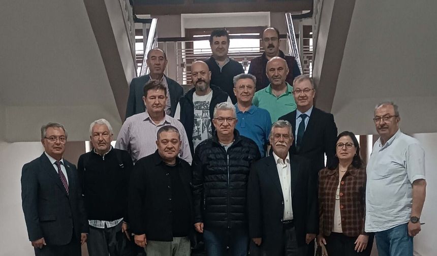 Afyon Lisesi Mezunları Derneği ilk olağan genel kurulunu gerçekleştirdi: Okula katkı sağlanması hedefleniyor