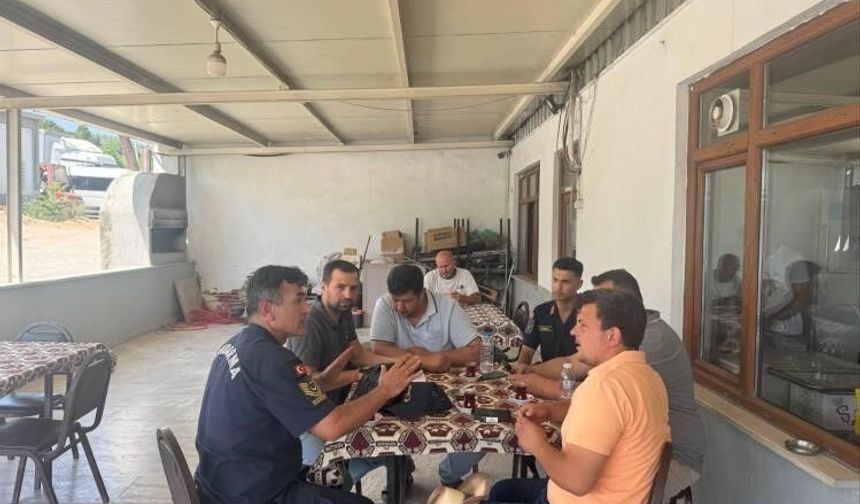 Bilecik'te Jandarma ve Ormandan Yangın Seferberliği: 5 Köyde Kritik Uyarılar Yapıldı