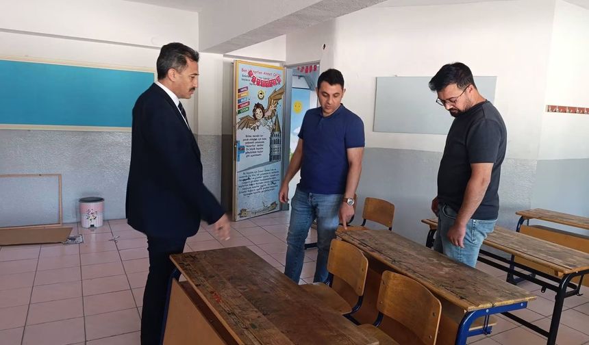 Okullar Yeni Döneme Hazırlanıyor: Bakım ve Onarım Çalışmaları Hız Kesmeden Devam Ediyor