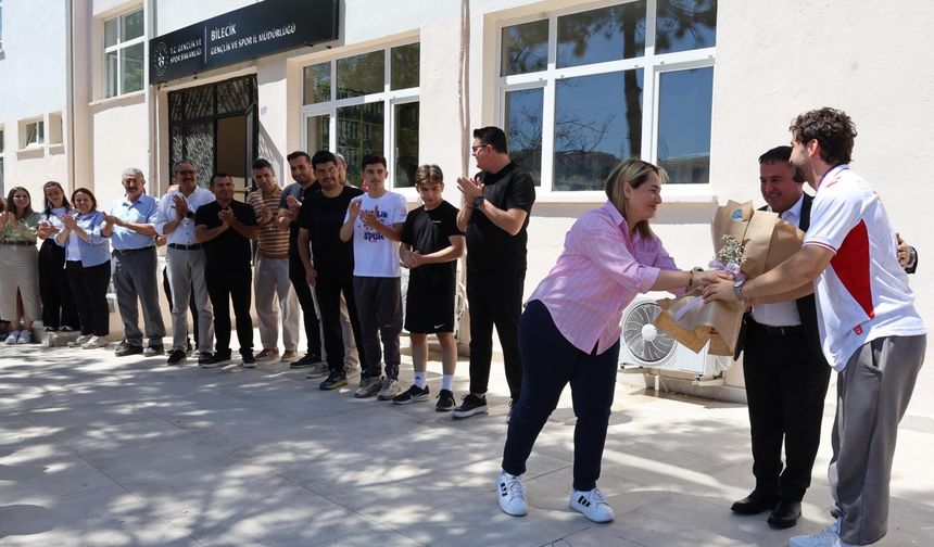 U20 Avrupa Güreş Şampiyonu Salih Yusuf Yazıcı Memleketinde Coşkuyla Karşılandı