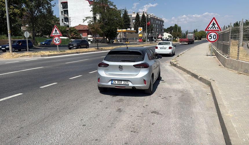 Eskişehir'de Kazaya Karışan Araçtaki Yolcu Polise Zorluk Çıkardı: Hakkında Yasal İşlem Başlatıldı