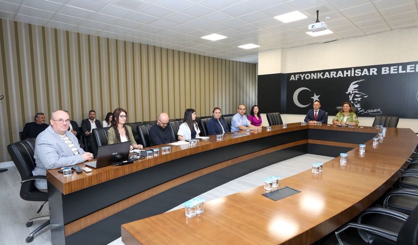 Afyon Belediyesi'nde kentsel dönüşüm toplantısı