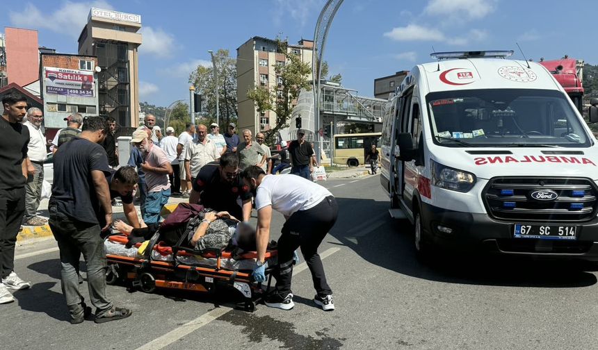 Zonguldak’ta yaşlı kadına otomobil çarptı