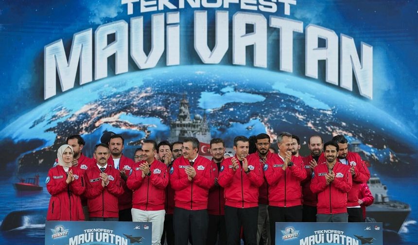 TEKNOFEST Mavi Vatan Kapanışında Cevdet Yılmaz’dan Kararlılık Mesajı: "Haklarımızı Tavizsiz Koruyacağız"