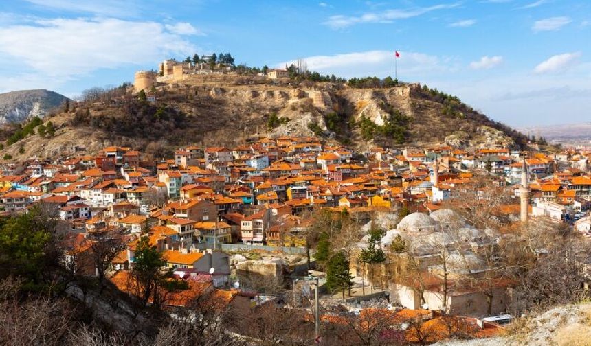 Kütahya nüfusu 2026: Kaç ilçesi var, isimleri neler?