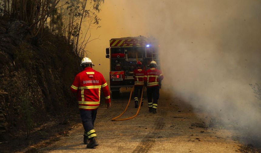 Portekiz alevlerle mücadele ediyor: 1000’den fazla personel sahada