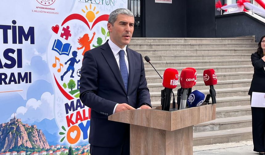 Vali Aktaş'tan yeni eğitim yılı mesajı: "Merak etmekten ve sorgulamaktan vazgeçmeyin"