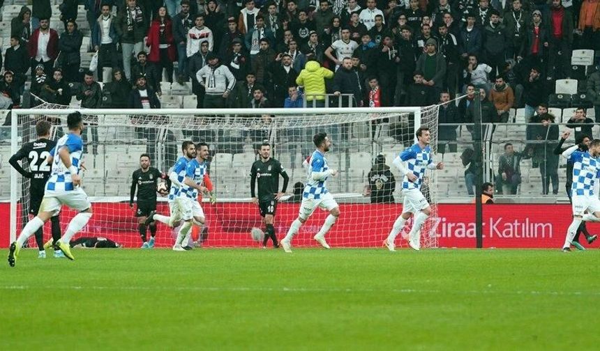 Beşiktaş’tan Erzurumspor’a 3 gol: Siyah - beyazlılar zirveye çıktı