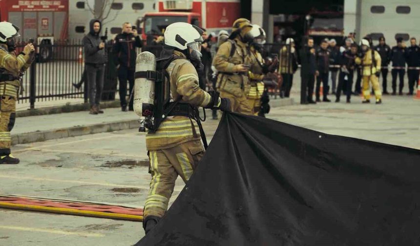 Elektrikli Araç Yangınlarına Karşı Türk Mühendislerinden Özel Battaniye Kalkanı