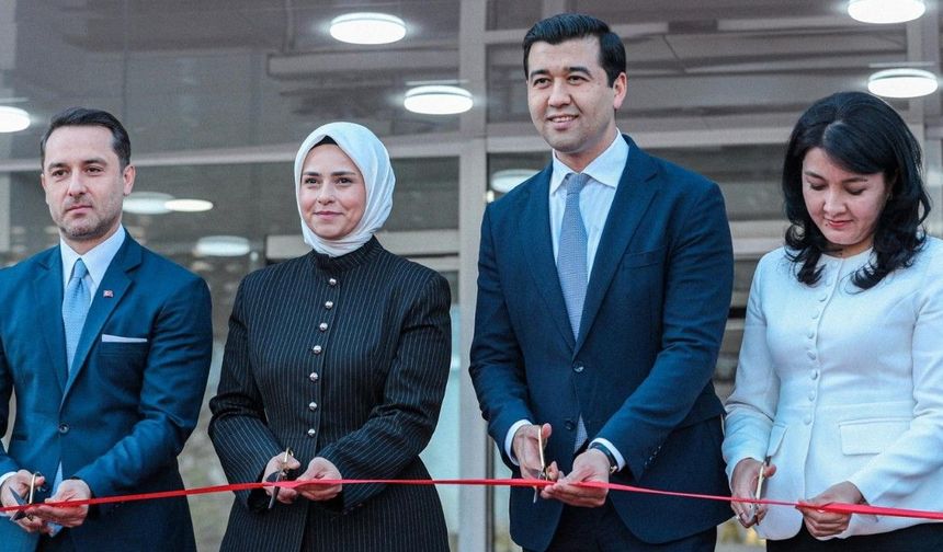 T3 Vakfı Özbekistan'da "Bilim Taşkent Merkezi"ni Hizmete Açtı